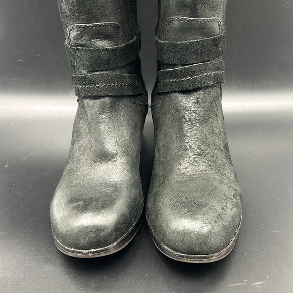 UGG AUSTRALIA DARCIA BLACK LEATHER KNEE HIGH BOOT WOMEN SIZE 8.5 RIDING BOOT - Picture 5 of 14